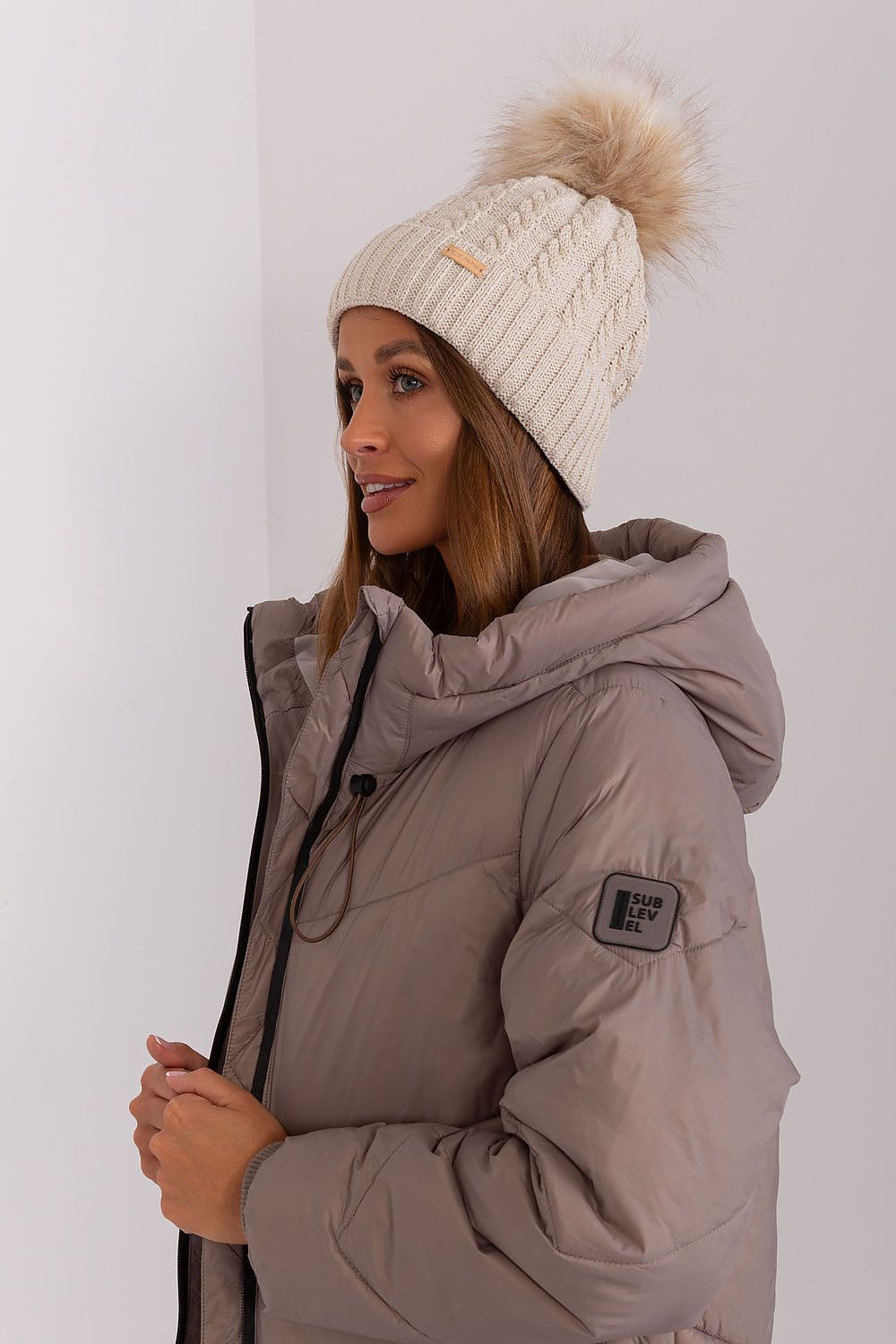 Cappello model 187438 Rue Paris