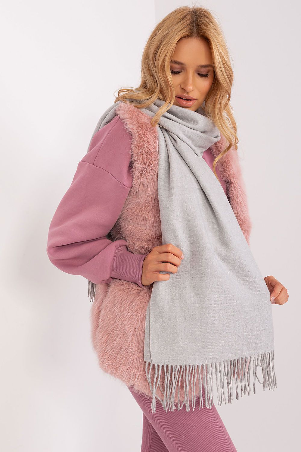 Scialle model 187613 AT