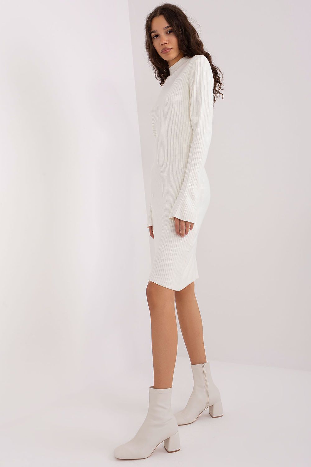 Vestito da giorno model 189315 Badu