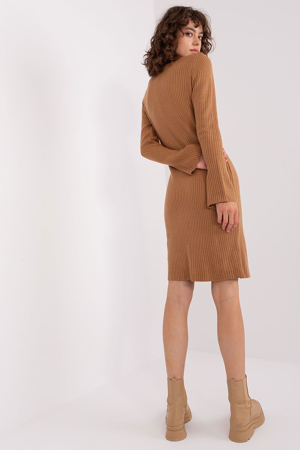 Vestito da giorno model 189317 Badu