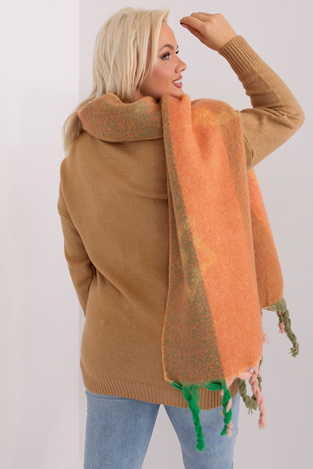 Scialle model 190546 AT