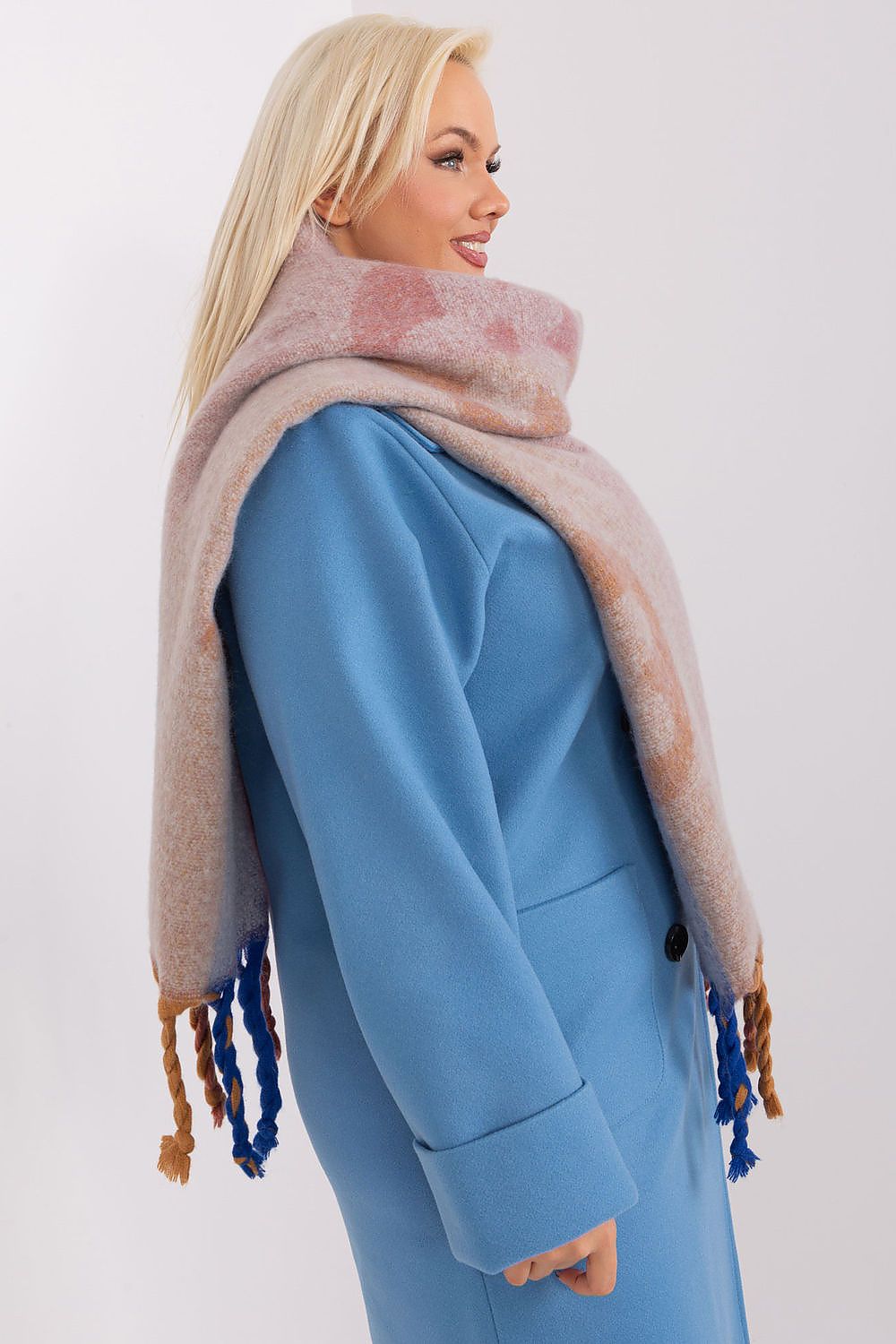 Scialle model 190553 AT