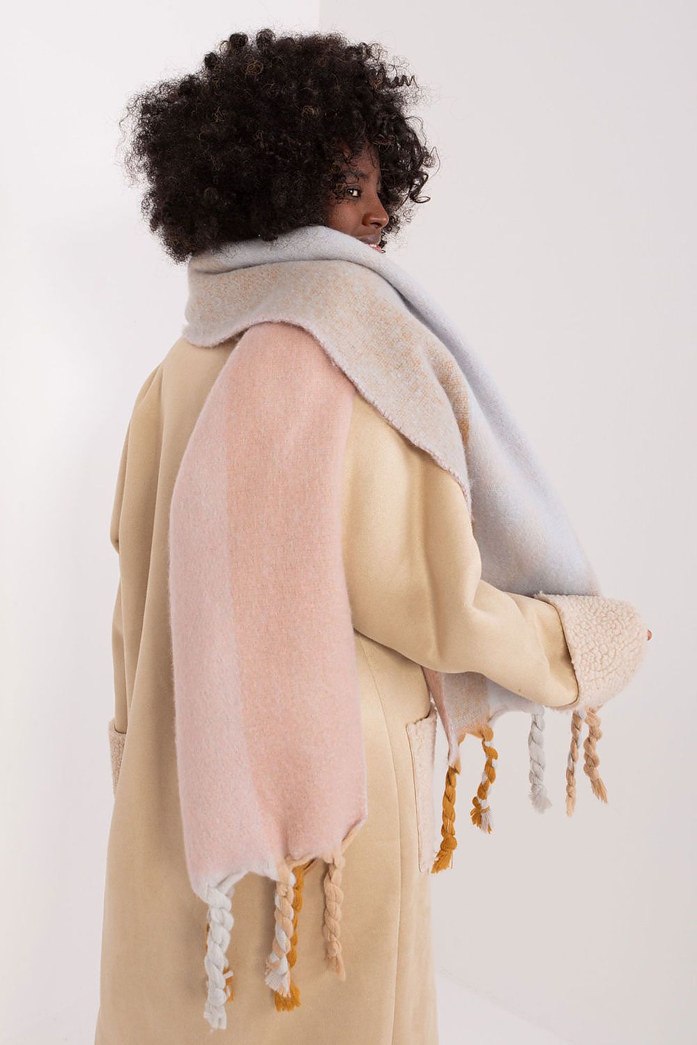 Scialle model 190559 AT