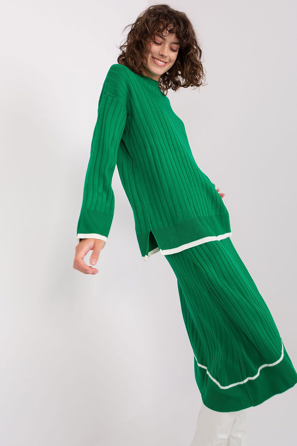 completo model 190777 Badu