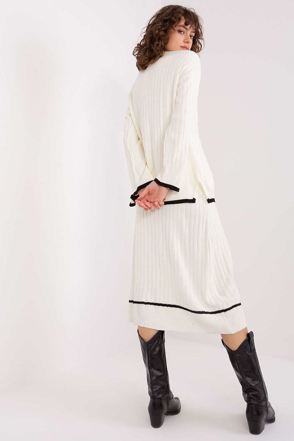 completo model 190778 Badu