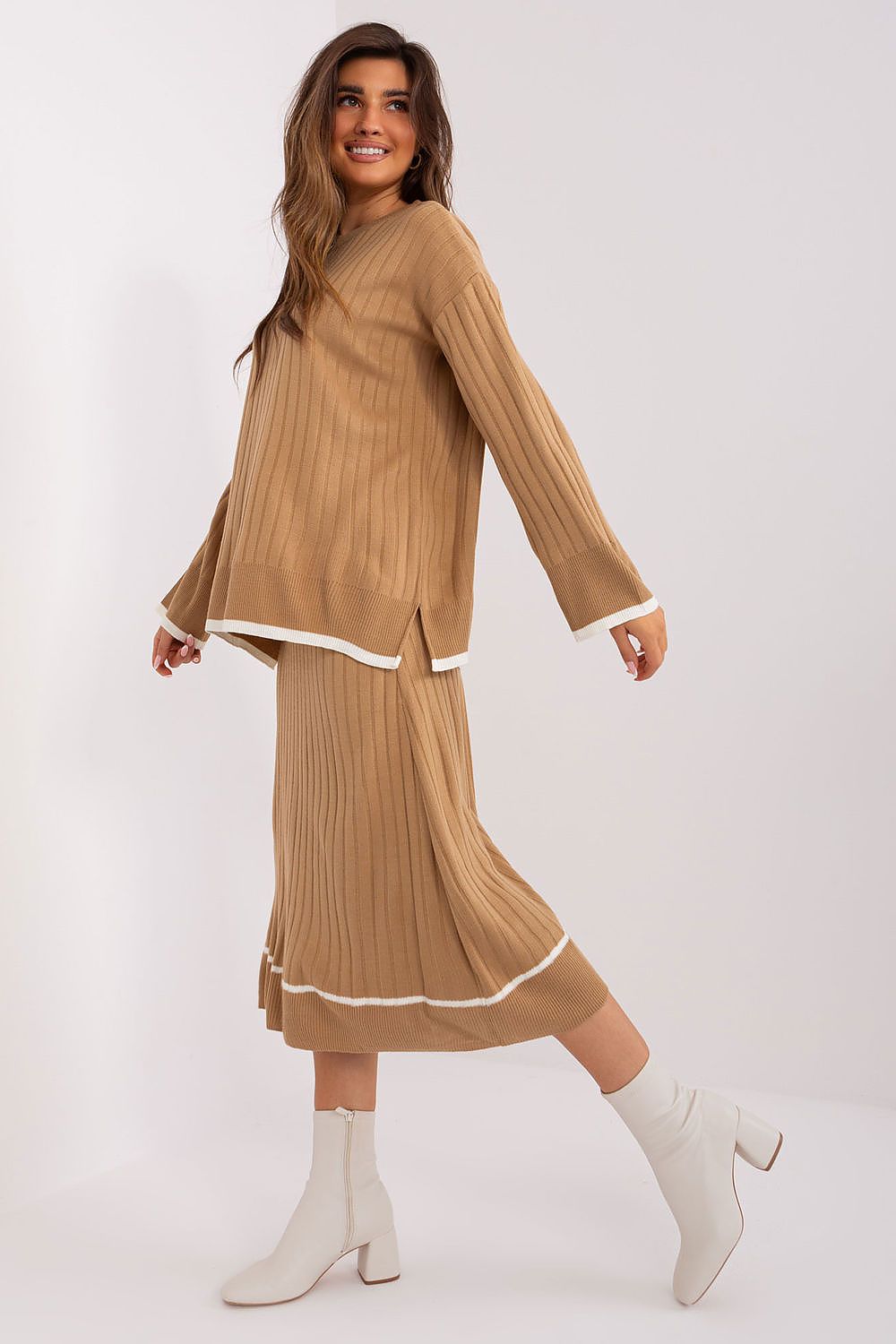 completo model 190779 Badu