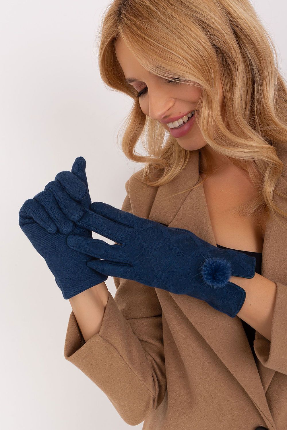 Guanti model 190806 AT