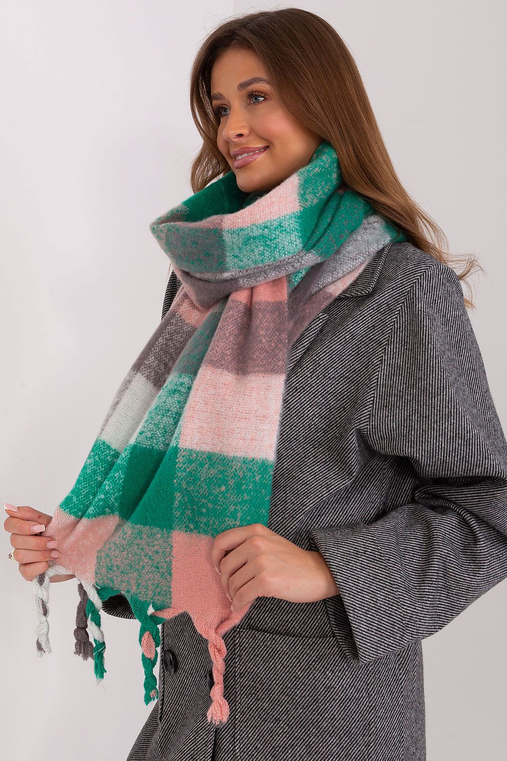 Scialle model 191704 AT