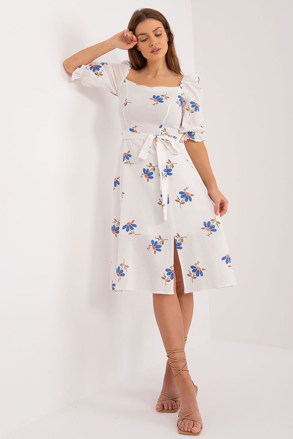 Vestito da giorno model 195789 Lakerta