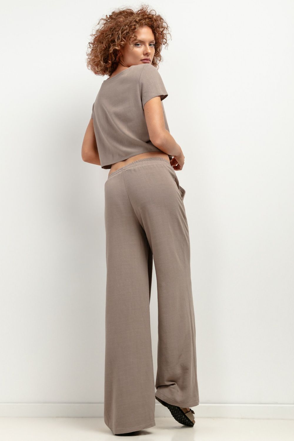 Pantaloni da donna model 198551 Tessita