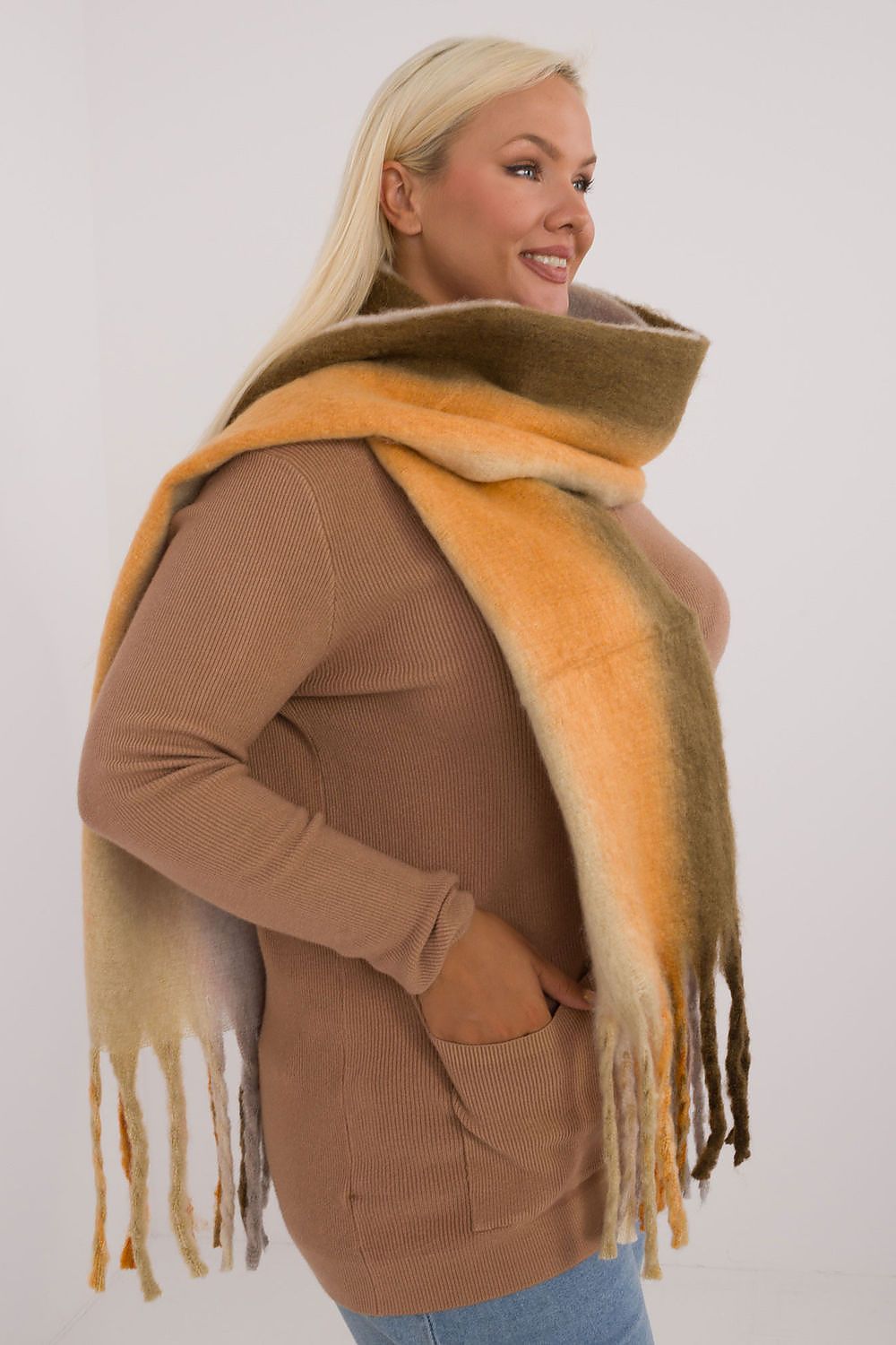Scialle model 200283 AT
