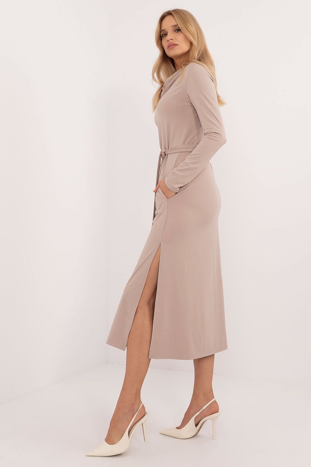 Vestito da giorno model 201958 Lakerta