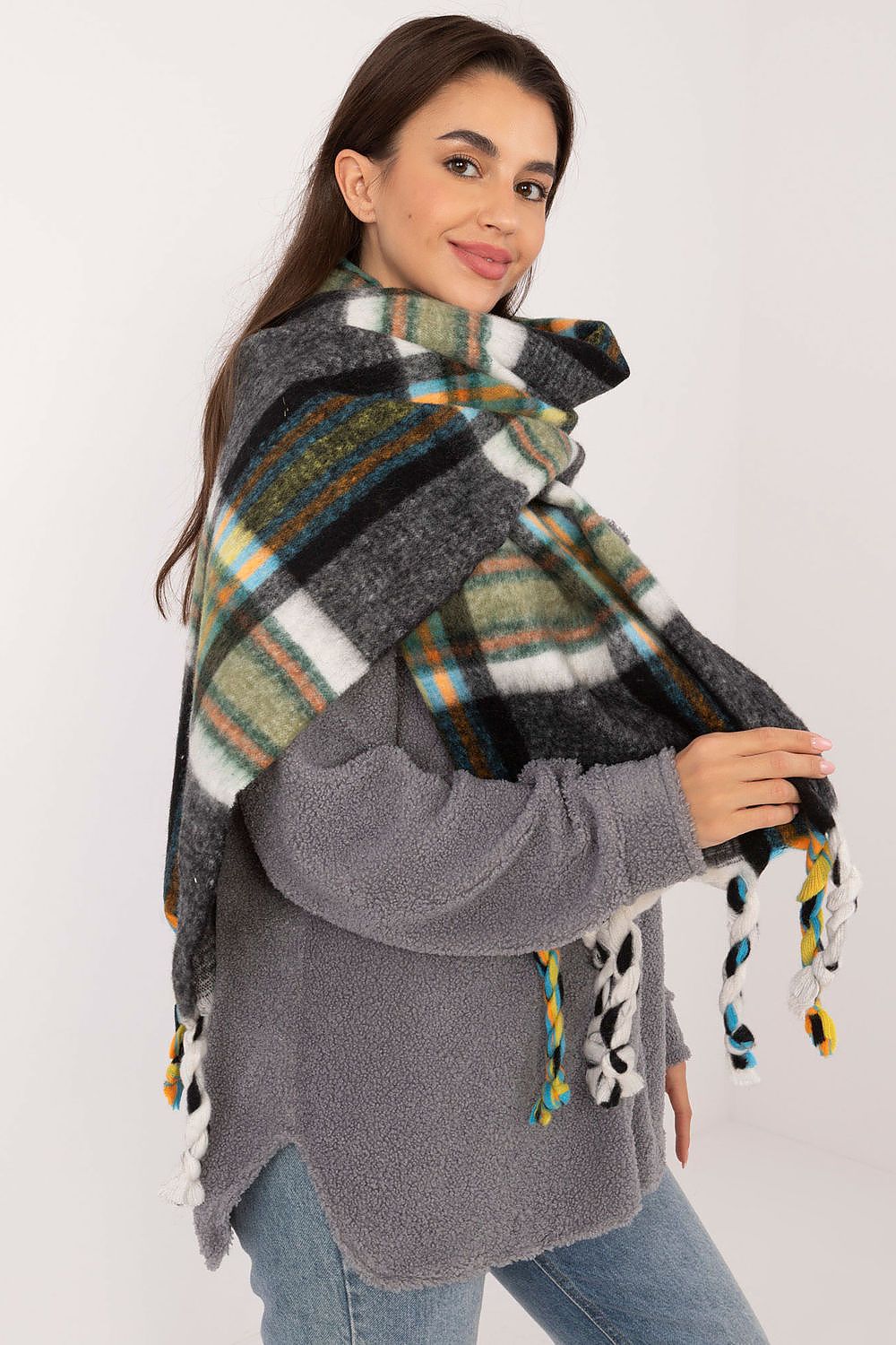 Scialle model 202576 AT