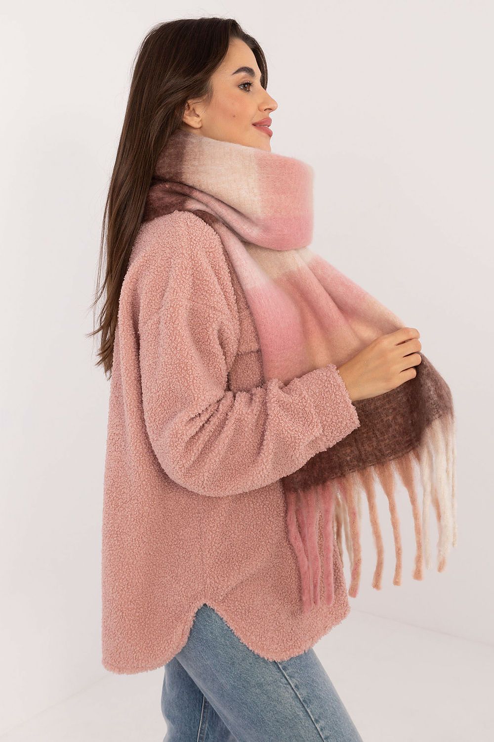 Scialle model 203179 AT