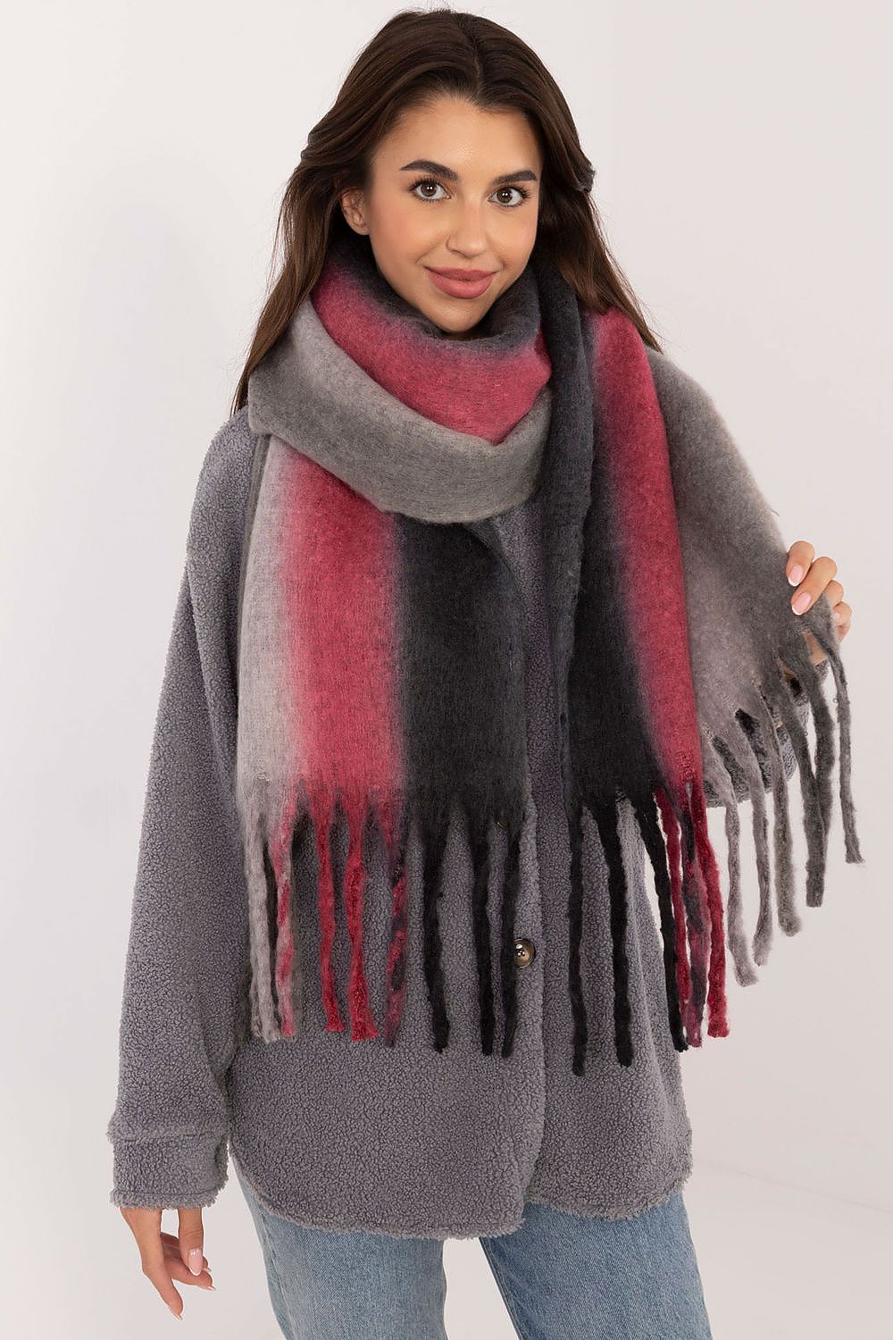 Scialle model 203182 AT