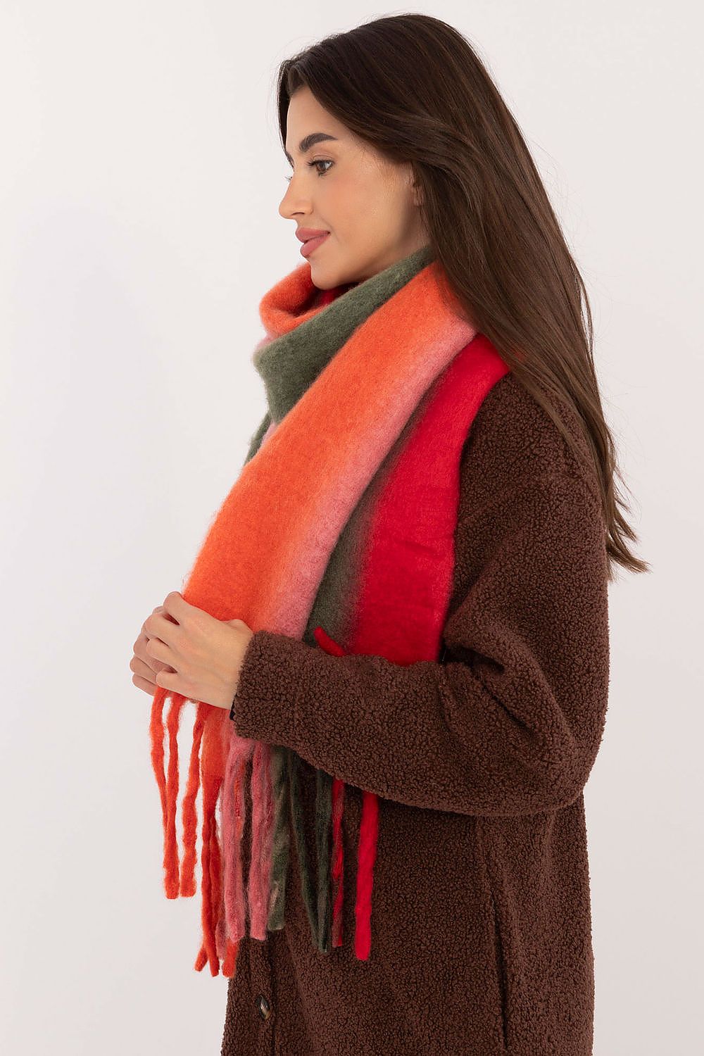 Scialle model 203183 AT