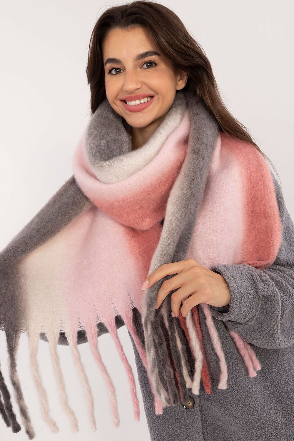 Scialle model 203184 AT