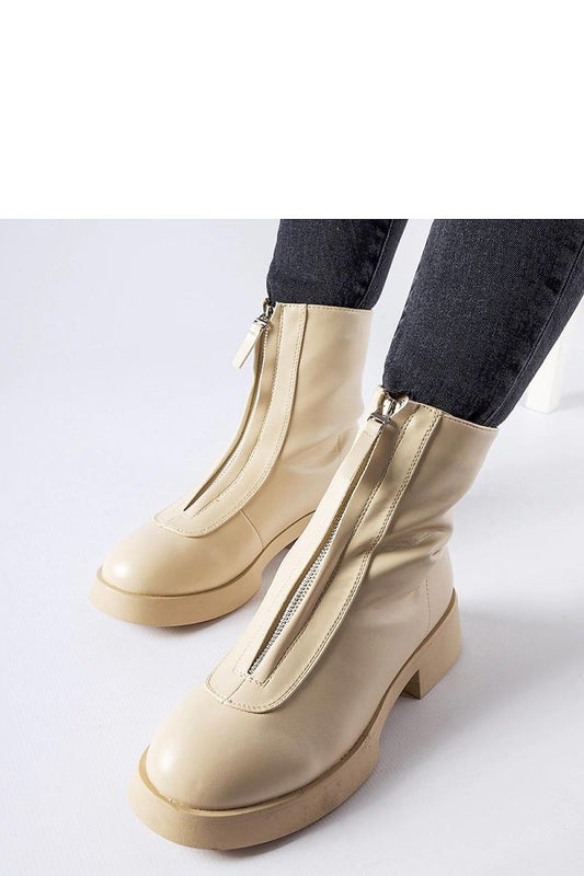 Scarpe con tacco model 204533 Solea