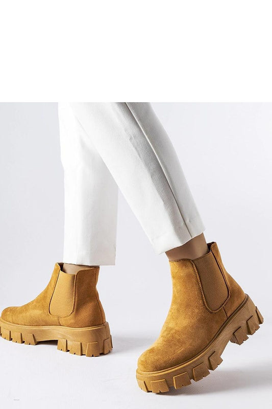 Scarpe con tacco model 204548 Solea