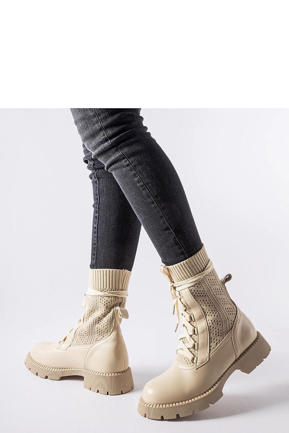 Scarpe con tacco model 204606 Solea