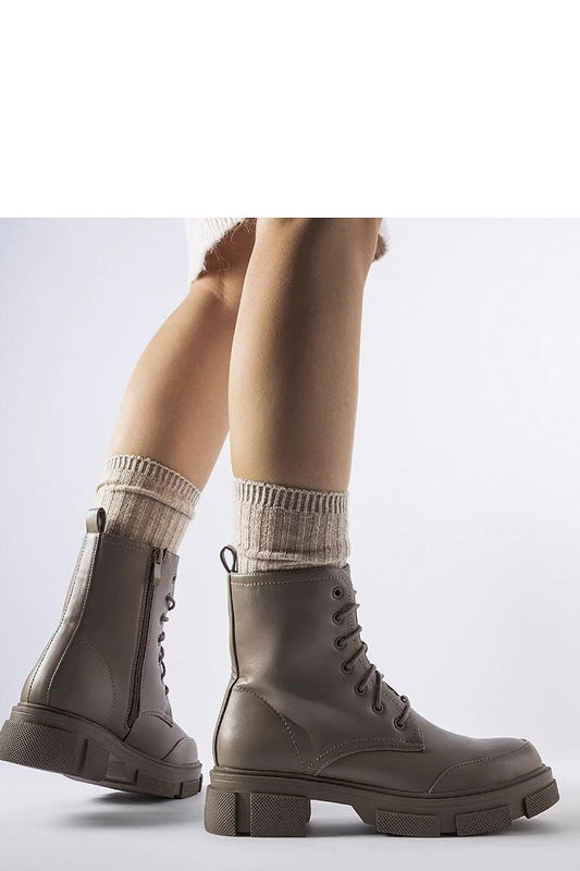 Scarpe con tacco model 205063 Solea