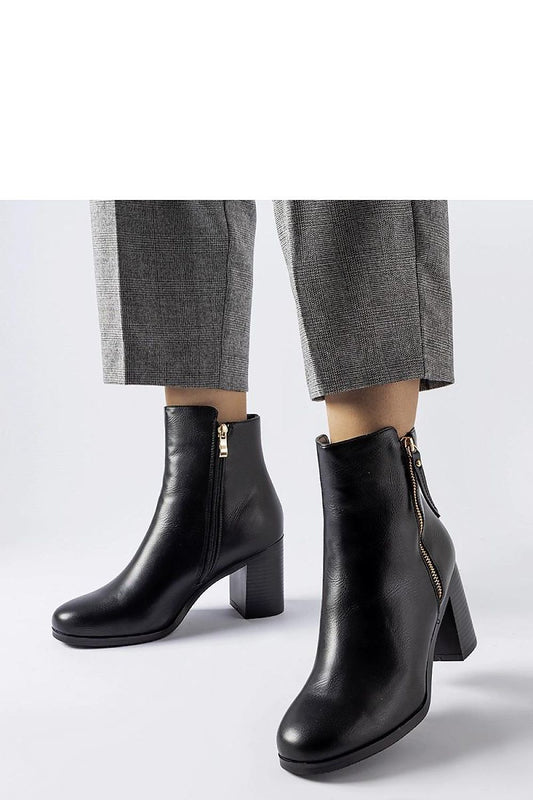 Scarpe con tacco model 205097 Solea