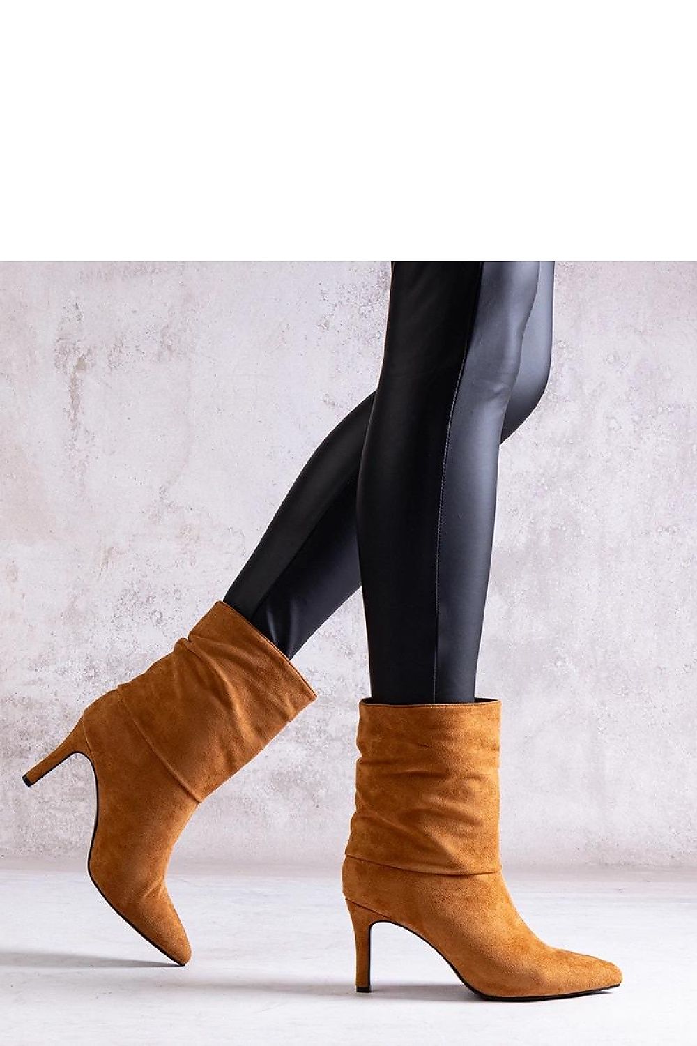 Scarpe con tacco model 205808 Solea