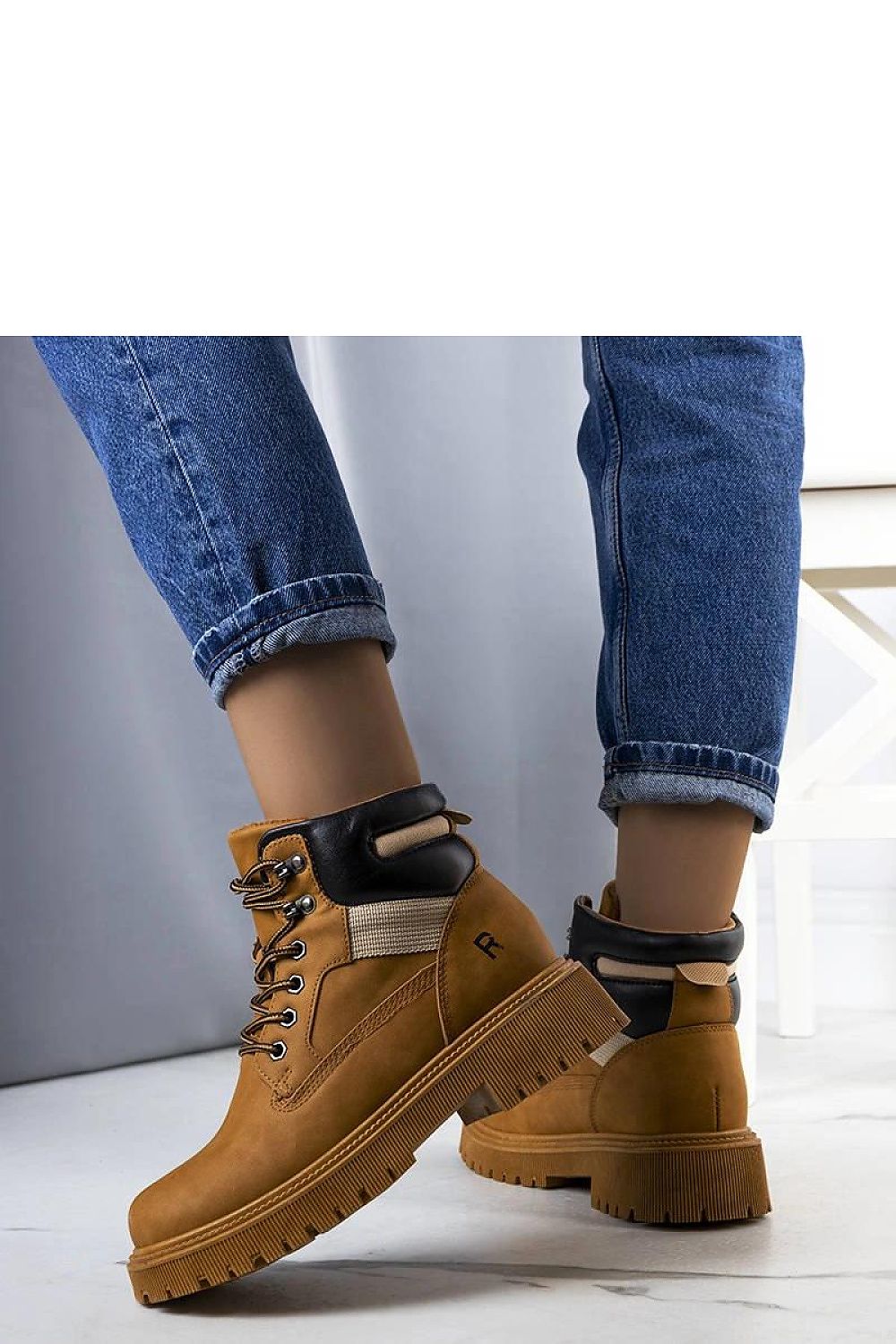 Scarpe con tacco model 205887 Solea