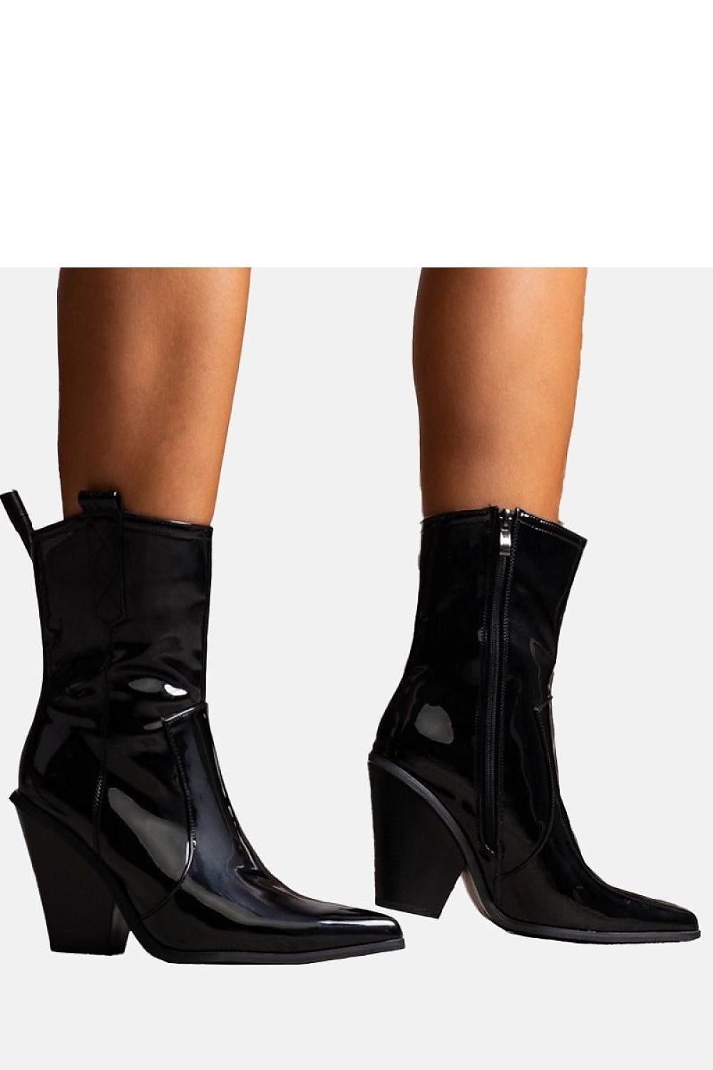 Stivali con tacco model 205891 Solea