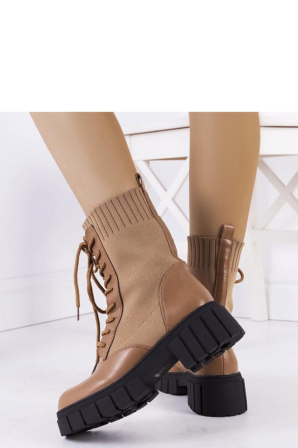 Scarpe con tacco model 205896 Solea