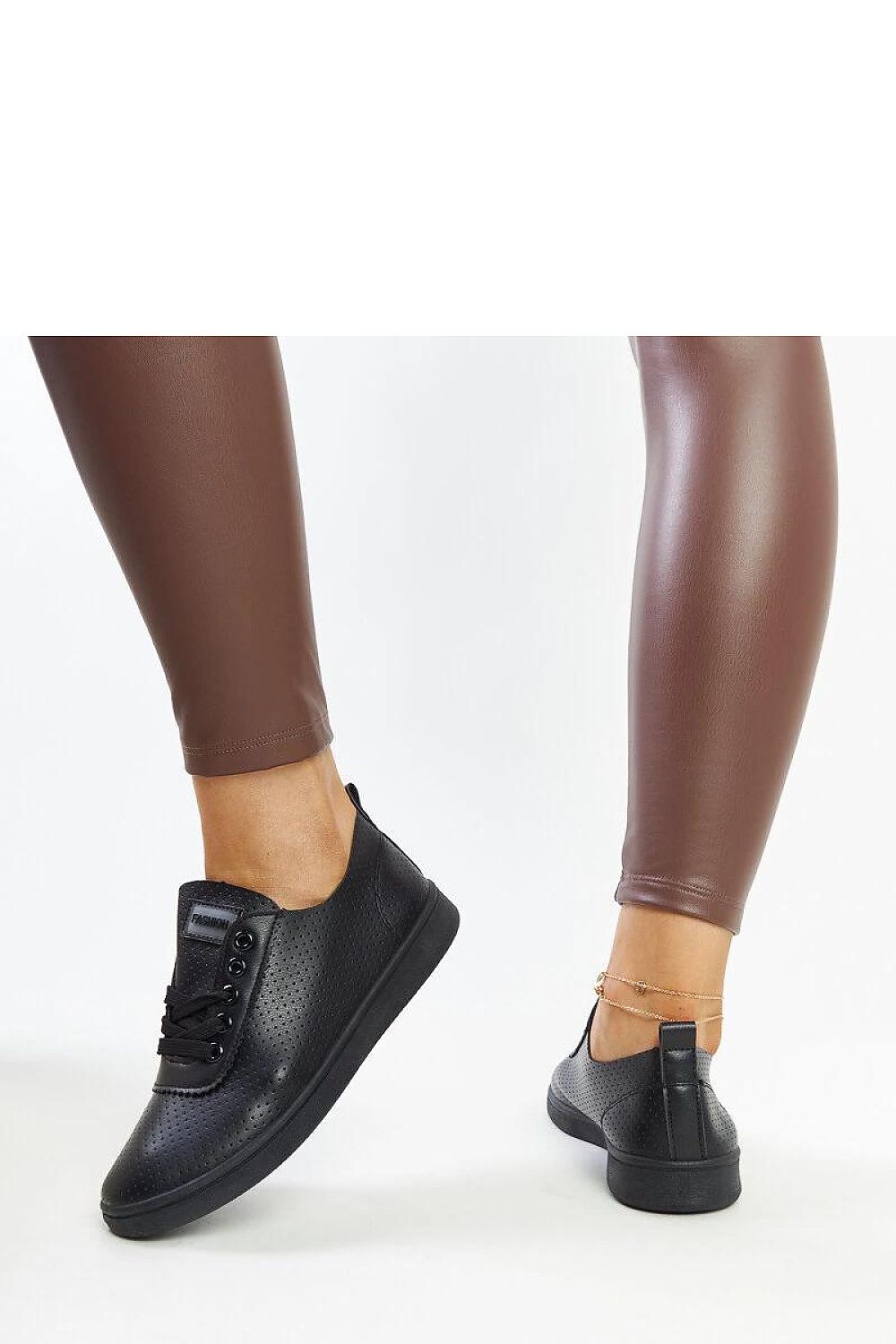 Sneakers model 207448 Solea