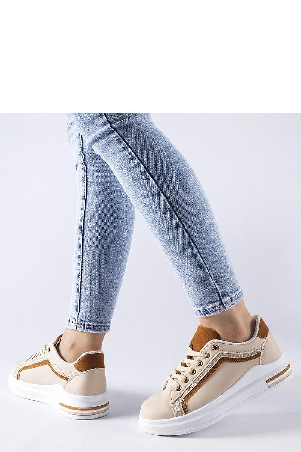 Sneakers model 207566 Solea