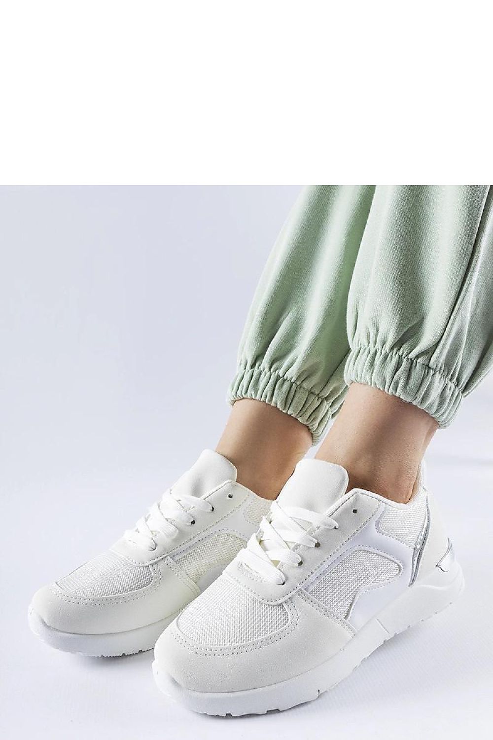 Sneakers model 207642 Solea