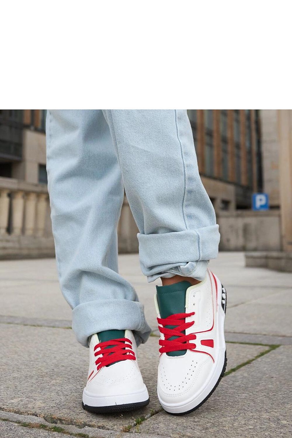 Sneakers model 207671 Solea