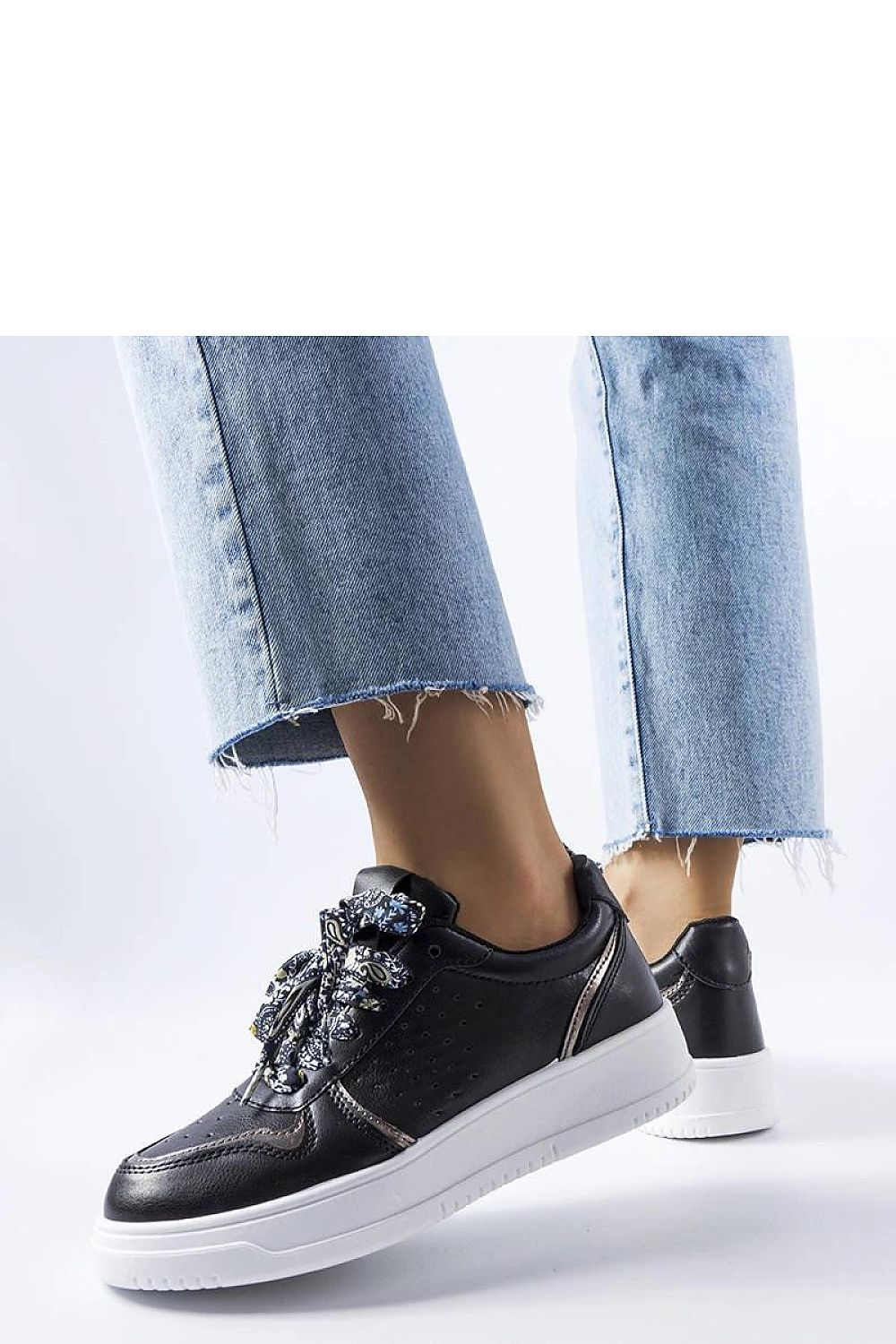 Sneakers model 207948 Solea