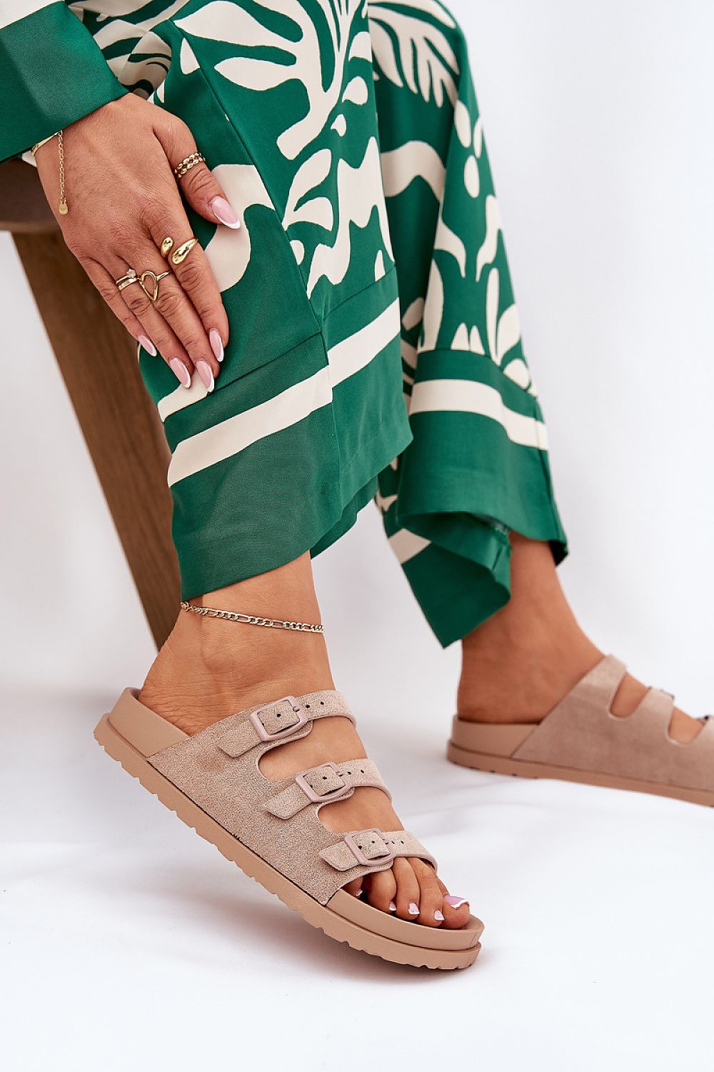 ciabatte model 212148 Step in style