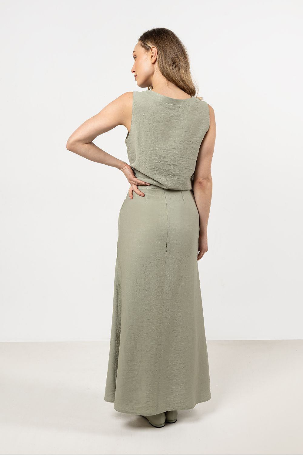 Gonna lunga model 212207 awama