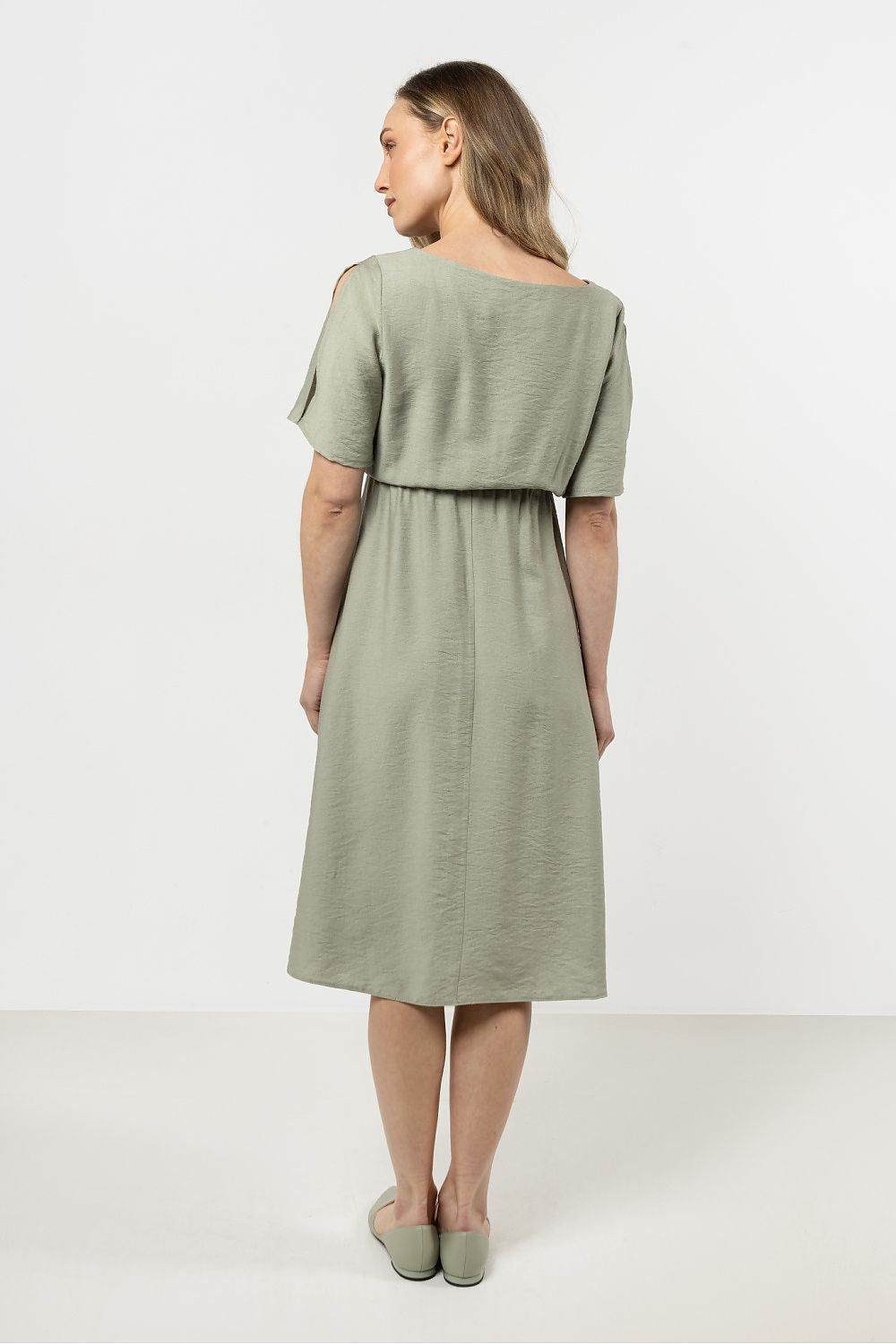 Vestito da giorno model 212210 awama