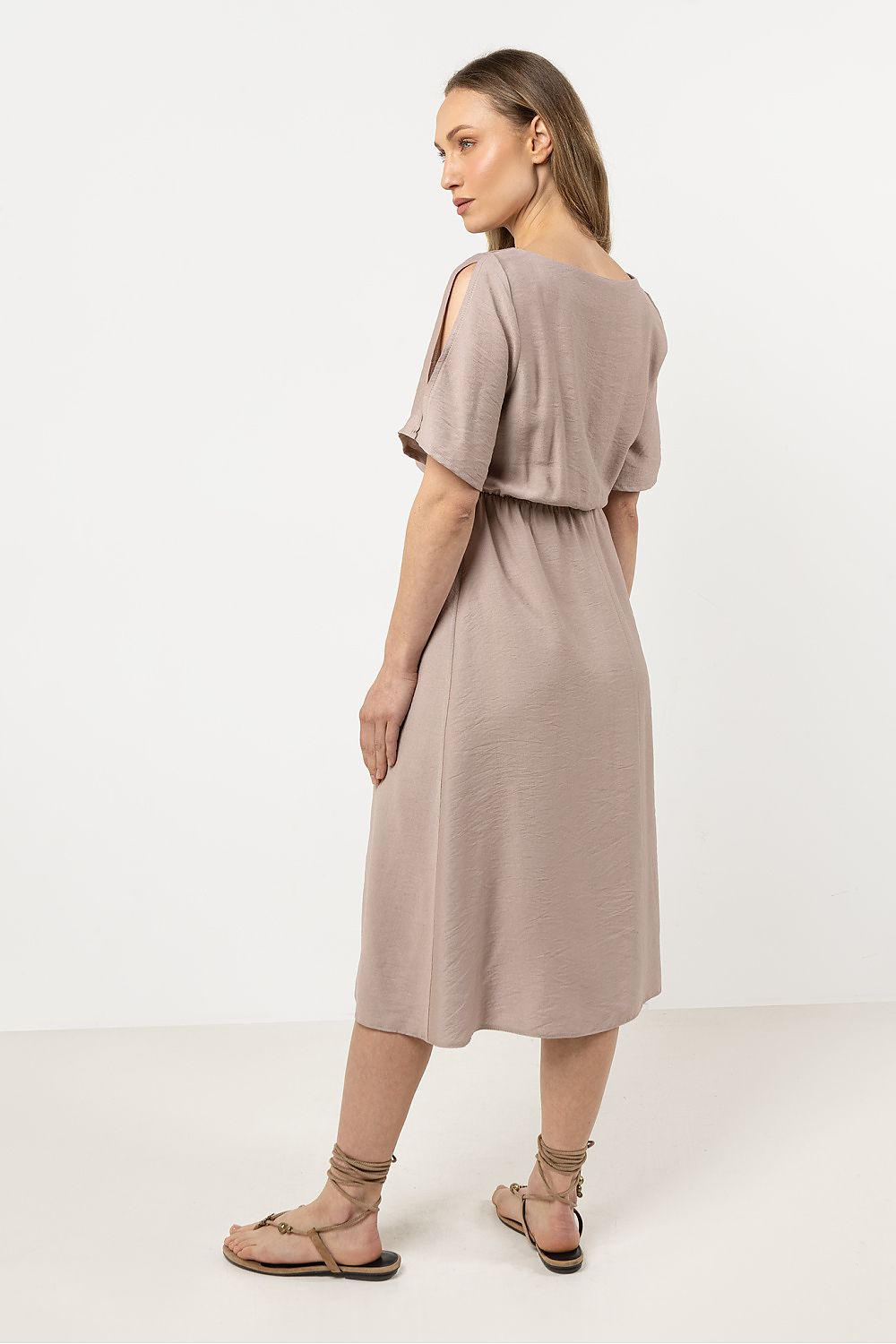 Vestito da giorno model 212211 awama