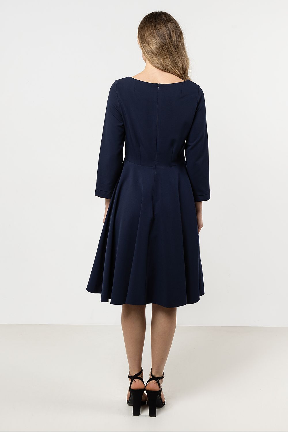 Vestito da giorno model 212238 awama