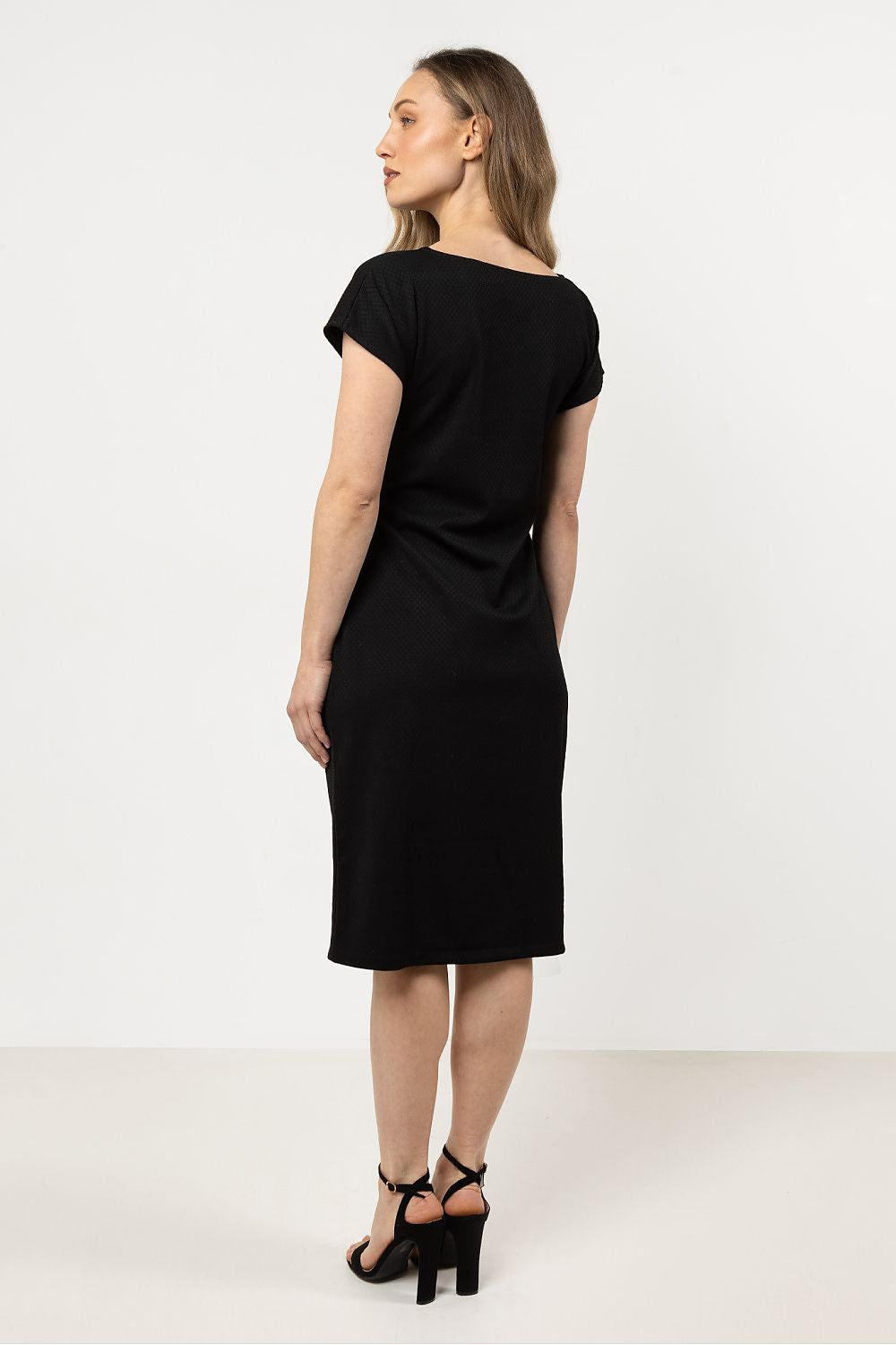 Vestito da giorno model 212250 awama