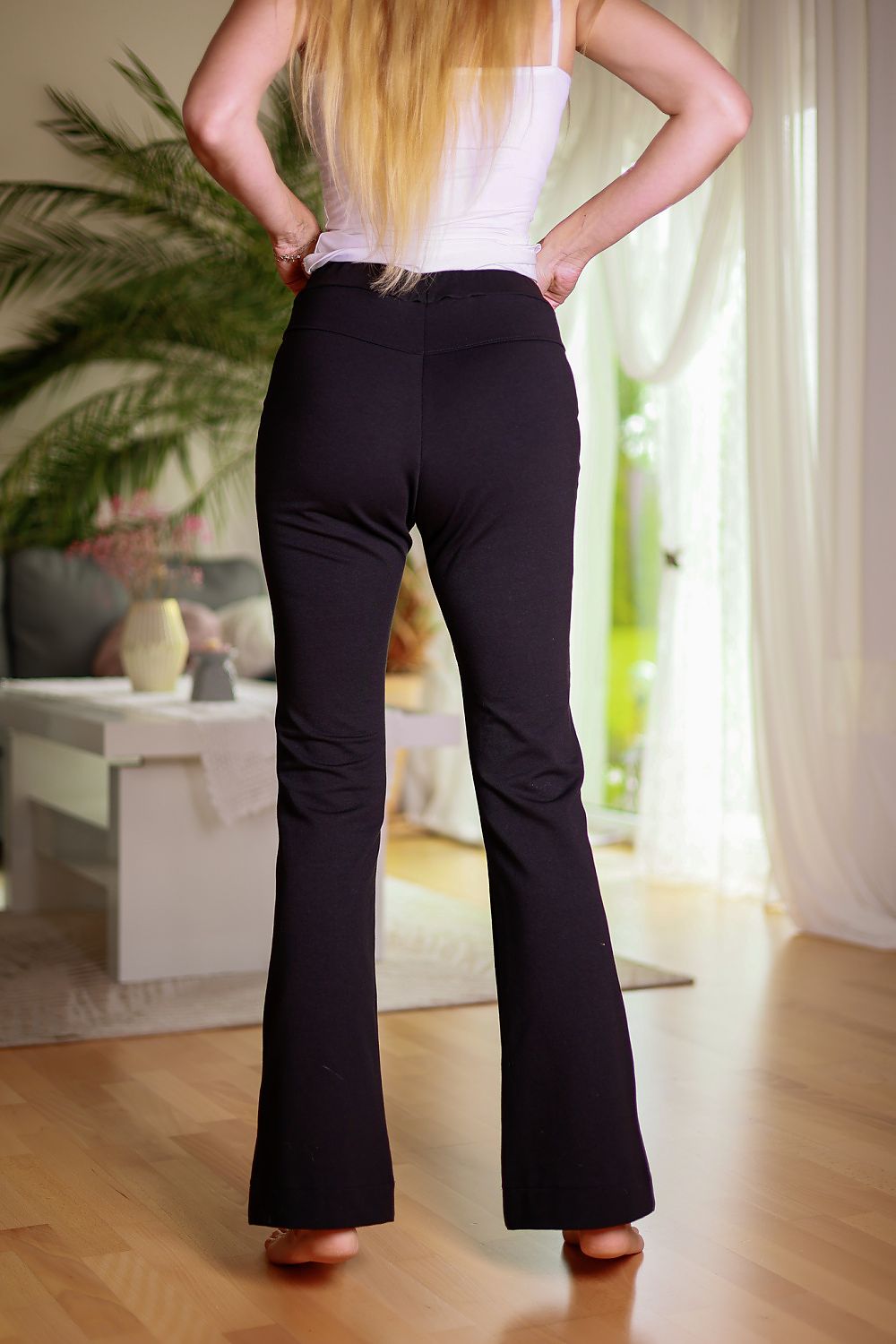 Pantaloni da donna model 214167 Mirale