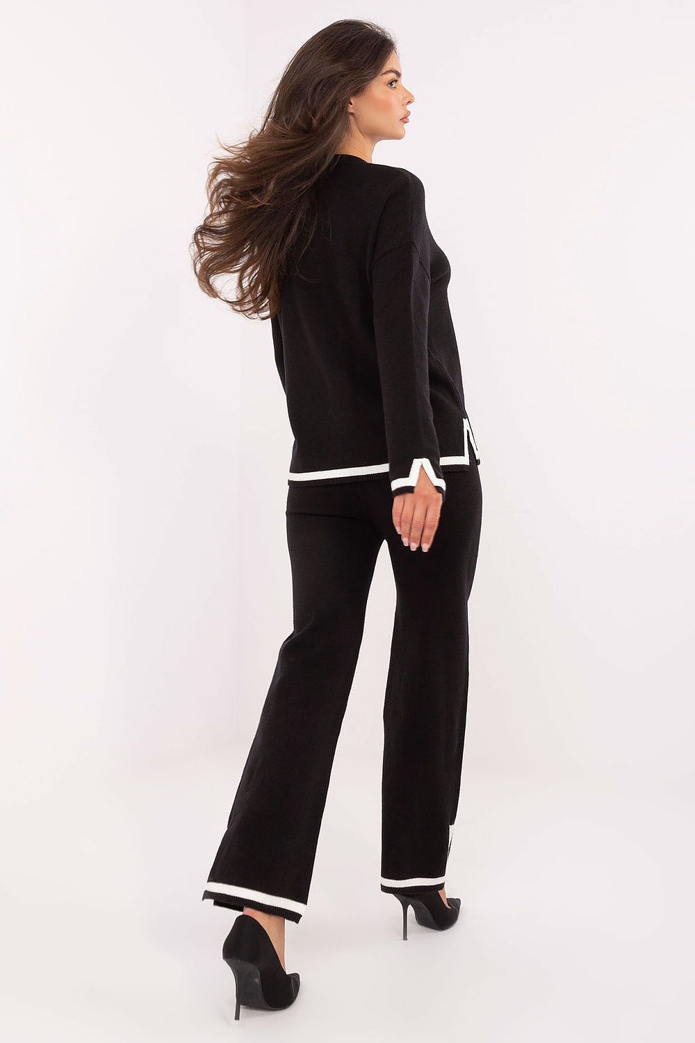 completo model 216696 Italy Moda