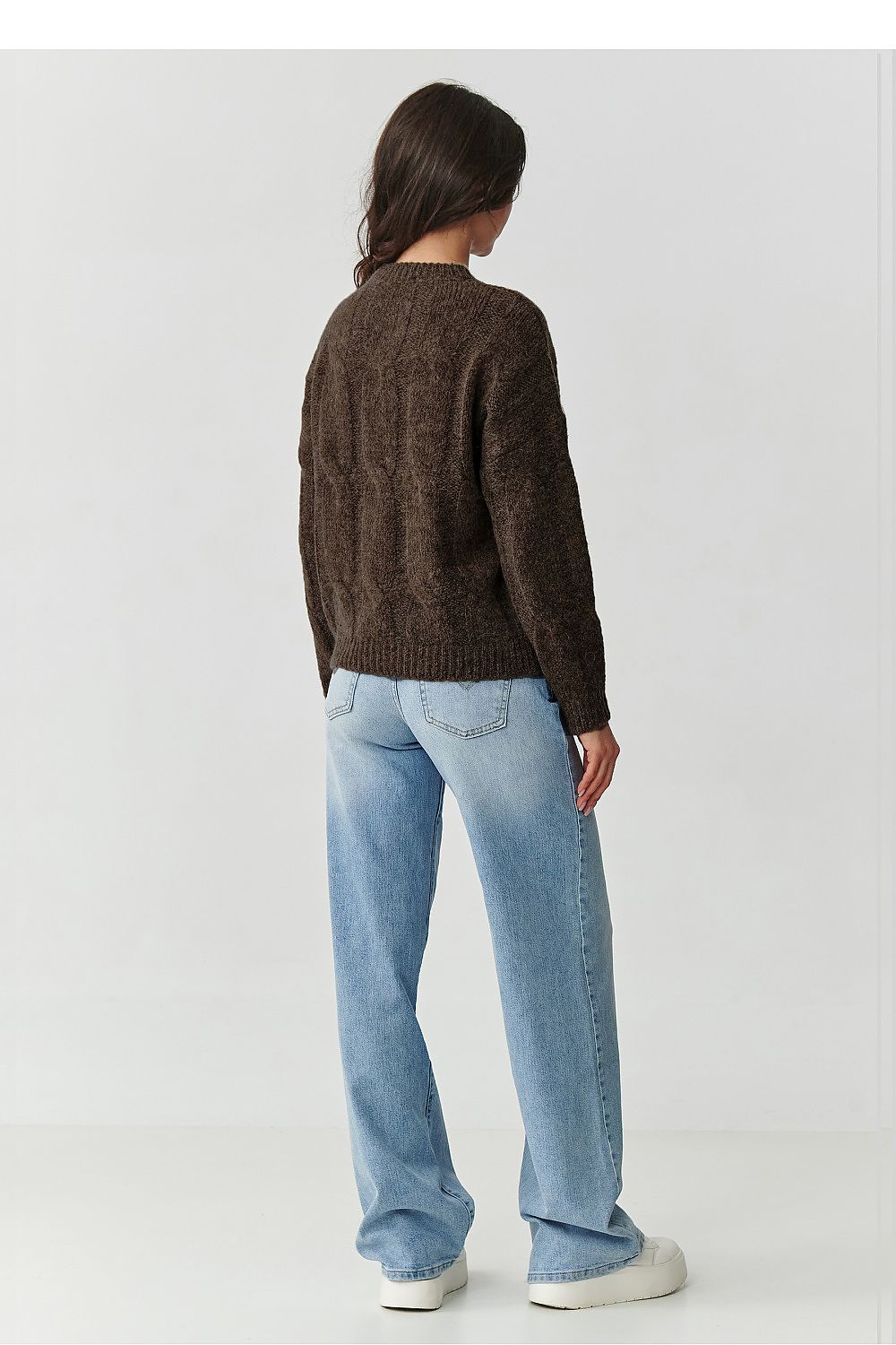 Maglione model 217355 Makadamia