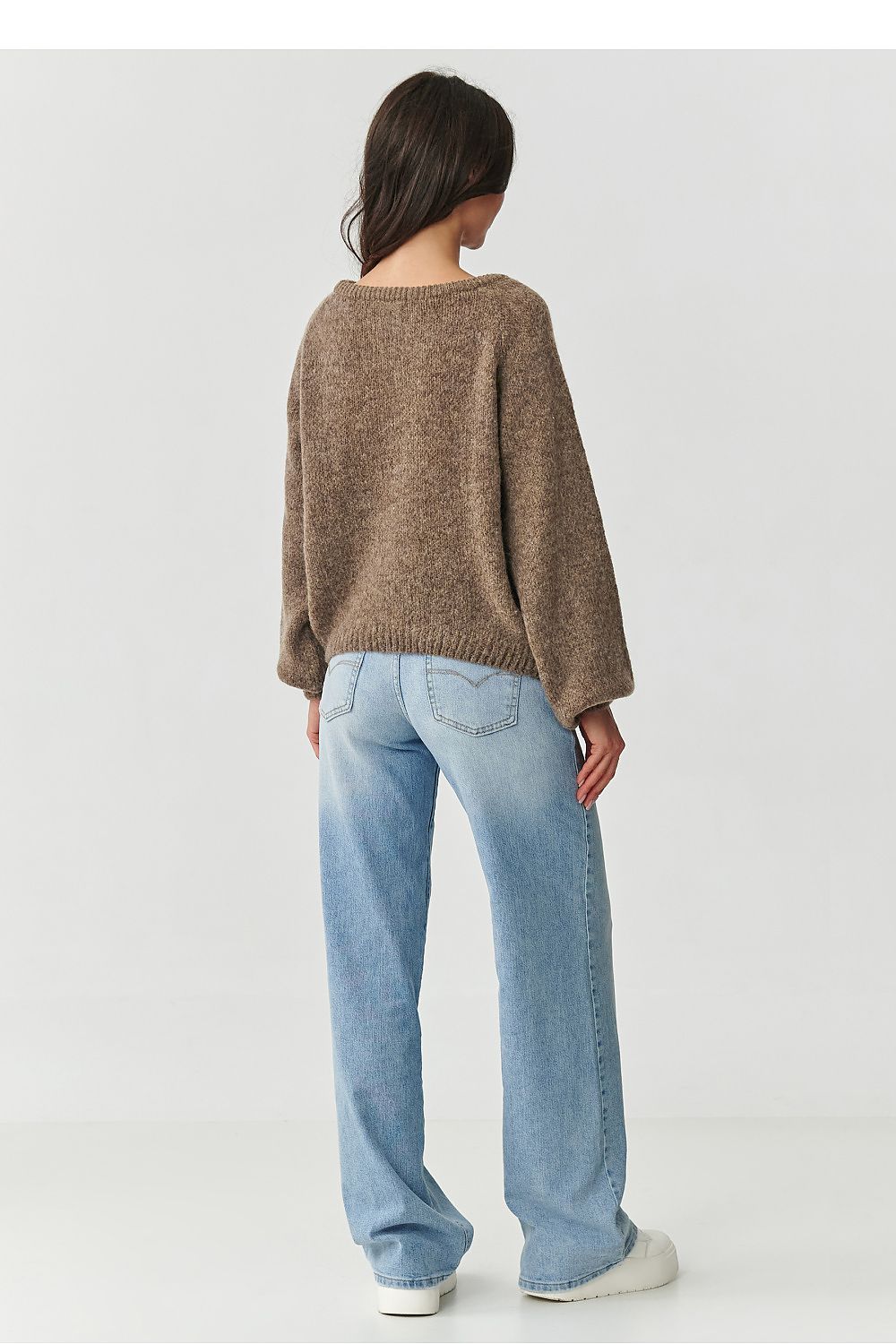 Maglione model 217384 Makadamia