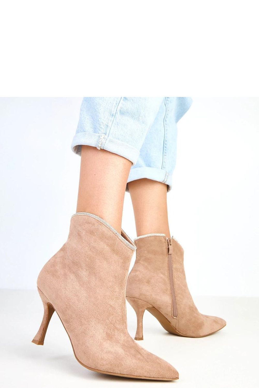 Scarpe con tacco model 217907 Solea