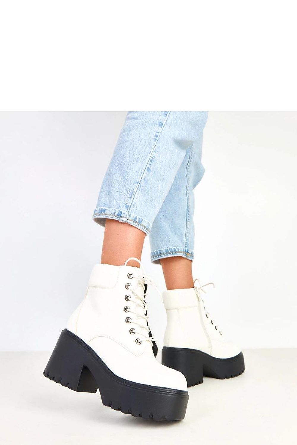 Scarpe con tacco model 217926 Solea