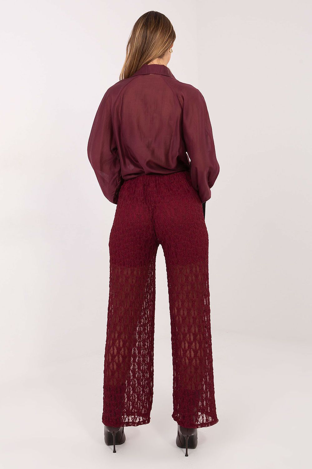 Pantaloni in pizzo model 222597 Italy Moda