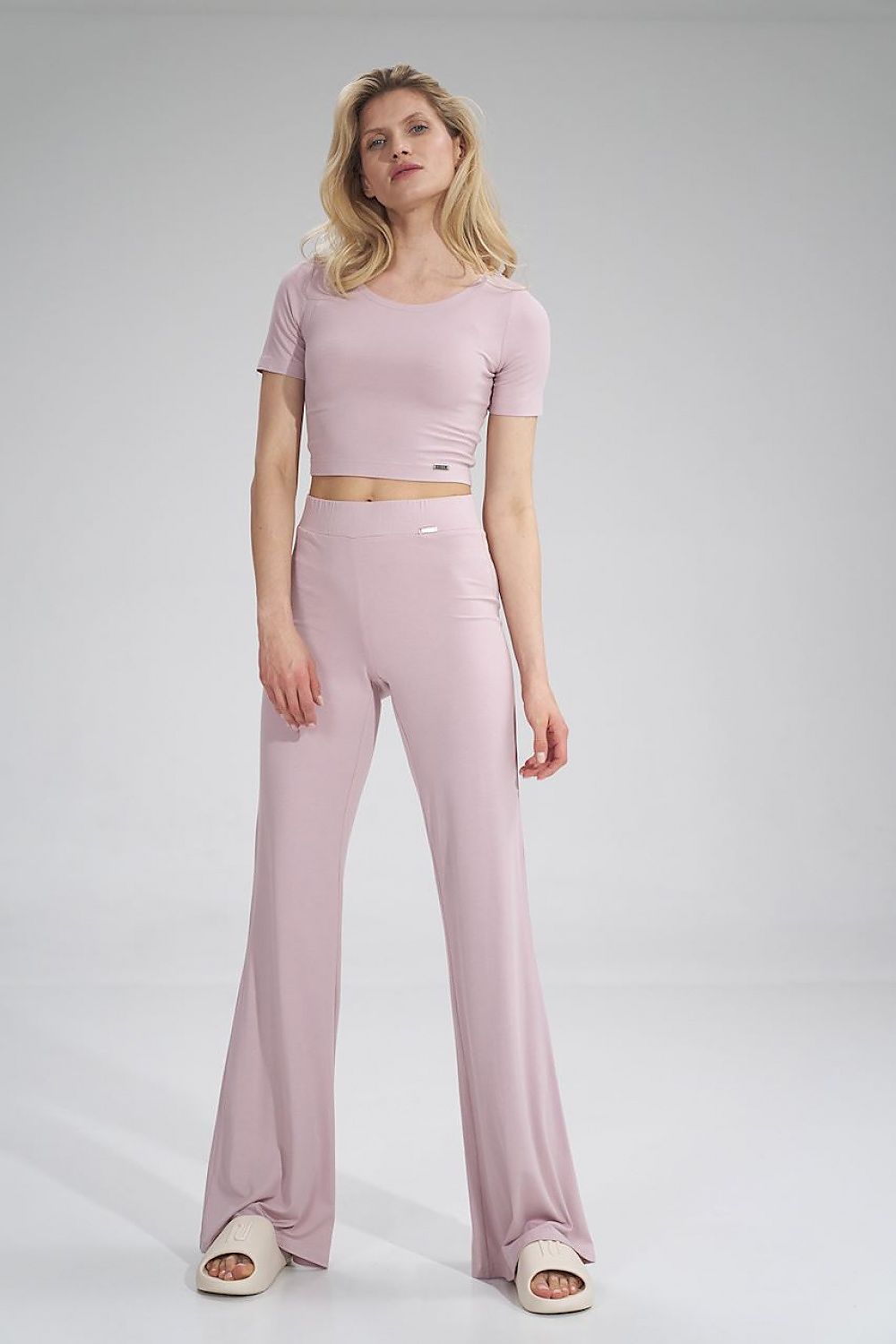 Pantaloni da donna model 154718 Figl