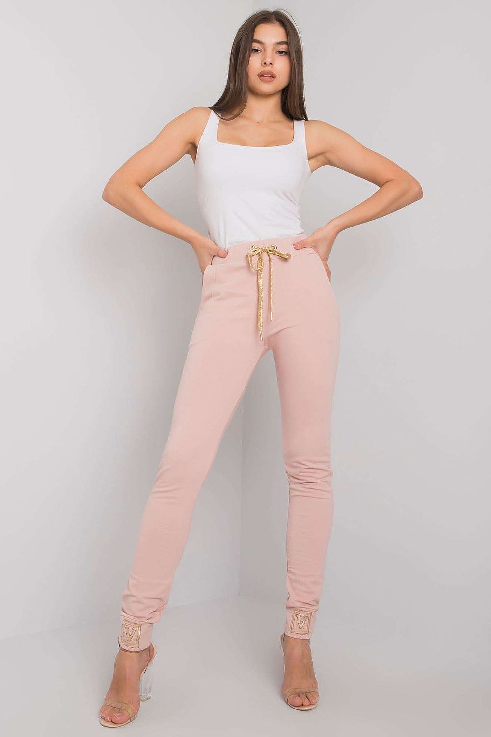 Pantaloni model 166736 Relevance